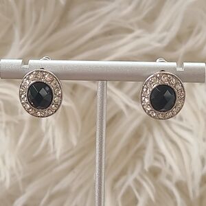 Monet Earrings- Great Condition